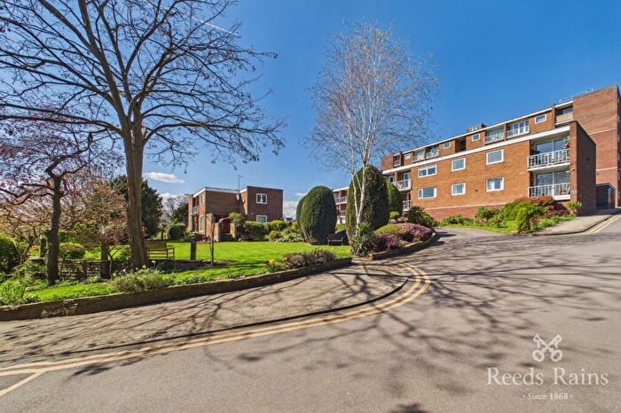 2 Bedroom Apartment For Sale In Beechwood Lodge, Doncaster Road, Rotherham, South Yorkshire, S65