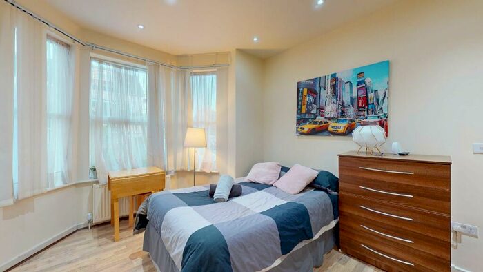 Studio To Rent In Ash Grove, NW2