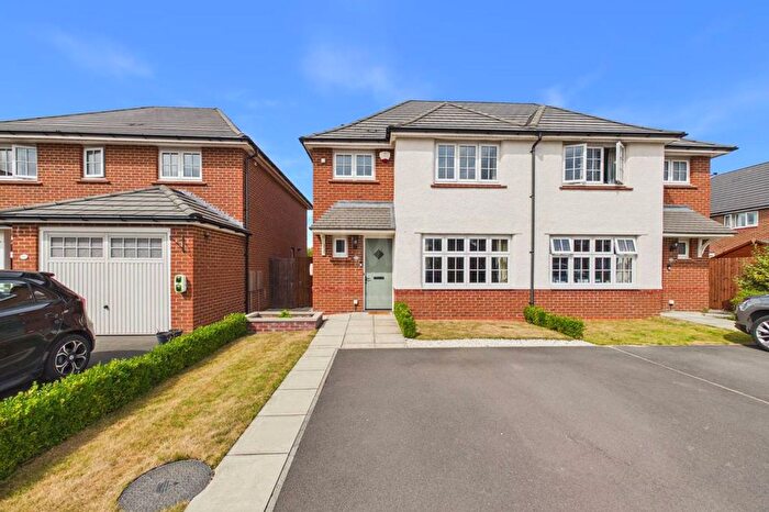 3 Bedroom Semi-Detached House For Sale In Cheddington Crescent, Great Sankey, WA5
