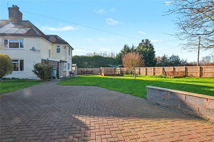 3 Bedroom Semi Detached House For Sale In Shoreditch, Taunton, Somerset, TA3