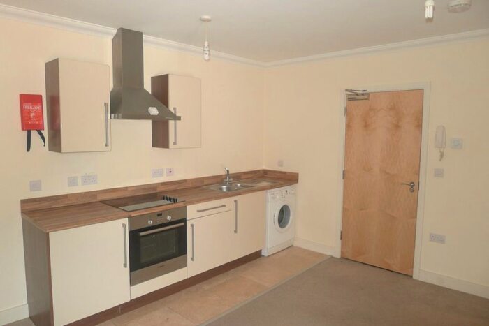 Studio To Rent In Caernarvon Road, Norwich, NR2