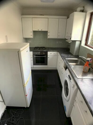 5 Bedroom Detached House To Rent In Fullers Avenue, Surbiton, KT6