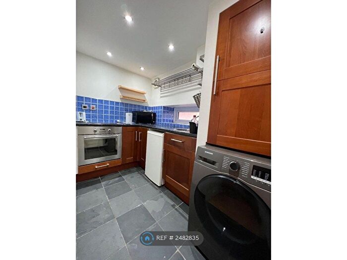 Studio To Rent In Queens Ave, Bristol, BS8