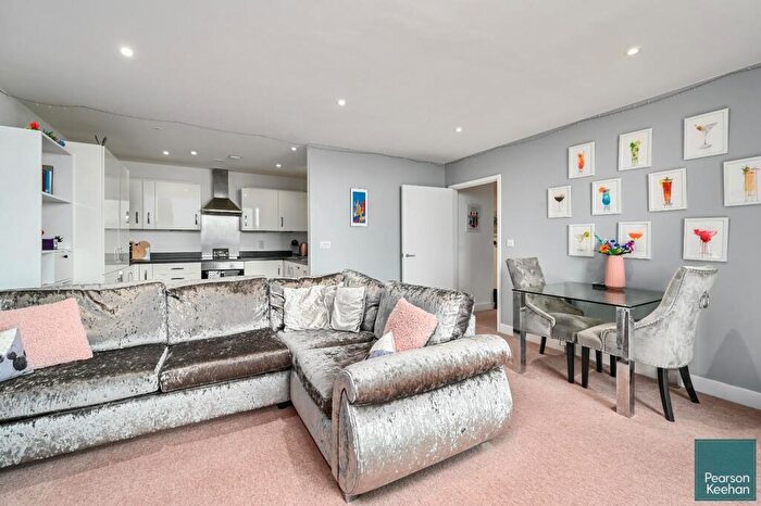 2 Bedroom Flat To Rent In Dorset Gardens, Brighton, BN2