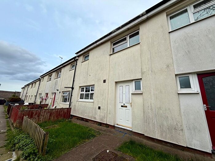 3 Bedroom Terraced House For Sale In Gorsefields Court, Middlesbrough, TS6