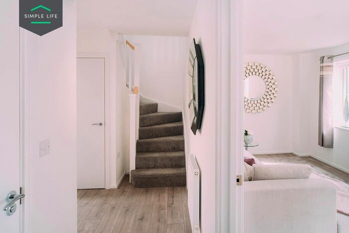 3 Bedroom Semi-Detached House To Rent In Brooks Road, Blackburn, BB2