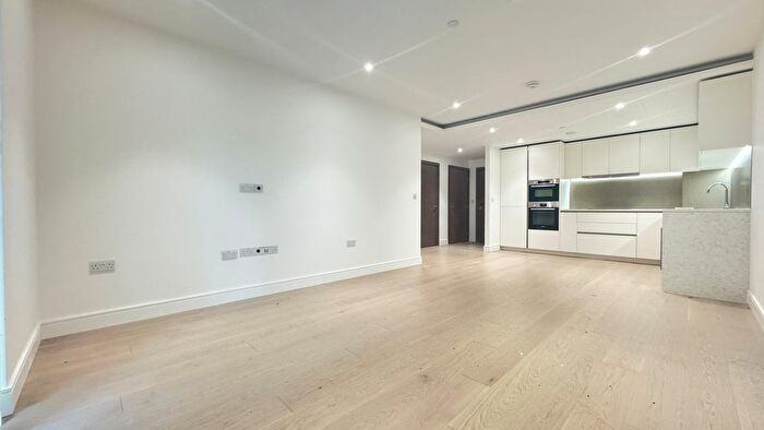 2 Bedroom Flat For Sale In Tierney Lane, London, W6