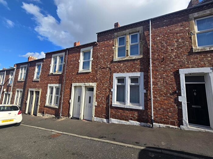 3 Bedroom Maisonette To Rent In Park Terrace, Swalwell, NE16