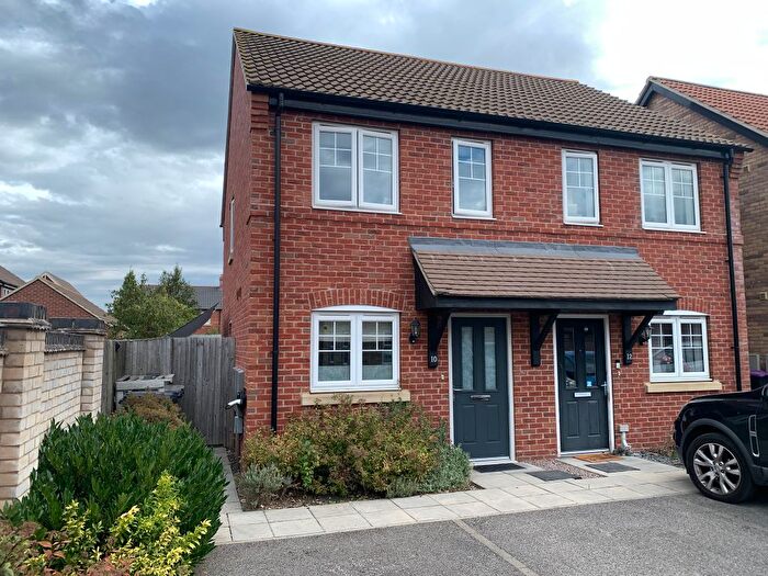 2 Bedroom Semi-Detached House For Sale In Chadwick Way, Coningsby, LN4