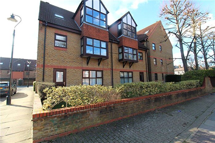 1 Bedroom Flat To Rent In Pursewardens Close, Ealing, W13