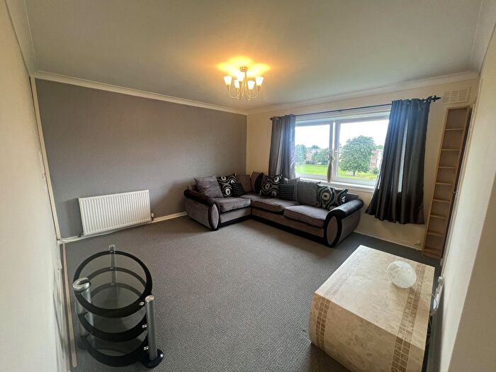 2 Bedroom Flat To Rent In Forrester Park Loan, Edinburgh, EH12