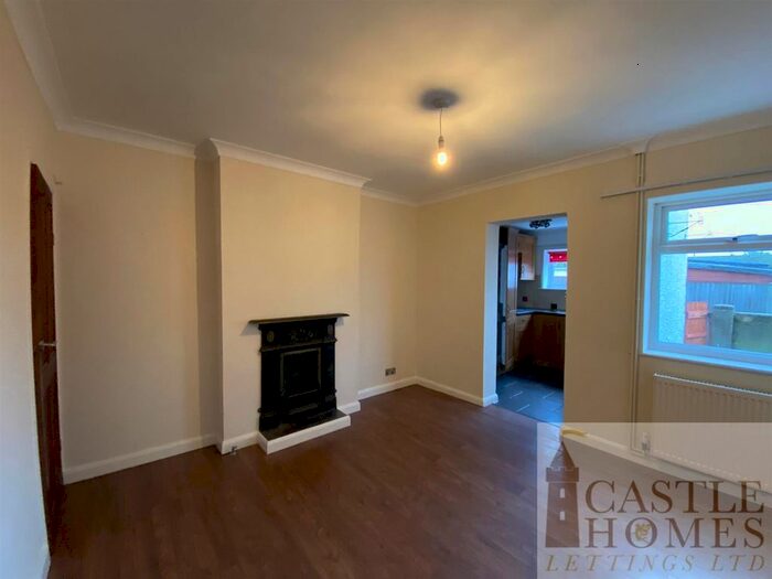 2 Bedroom End Of Terrace House To Rent In Gorleston Road, Oulton, Lowestoft, NR32