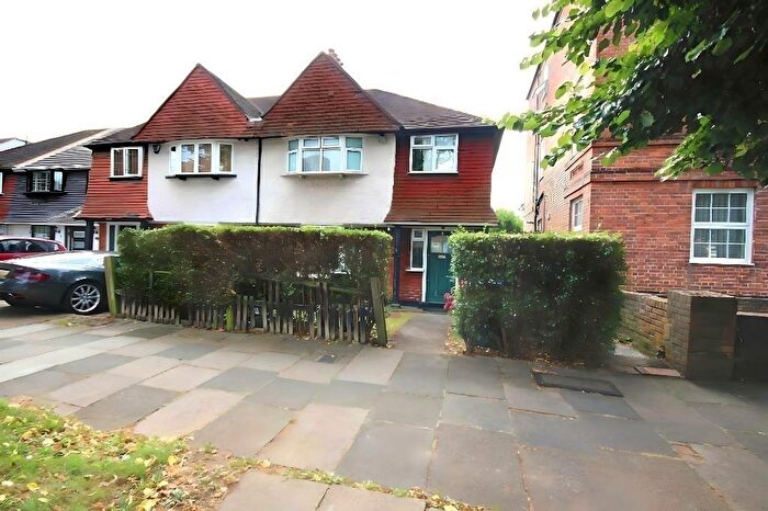 4 Bedroom Semi-Detached House To Rent In Neeld Crescent, Wembley, Middlesex, HA9