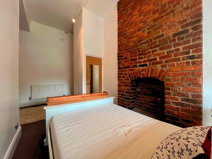 1 Bedroom Flat For Sale In Clayton Street, City Centre, Newcastle Upon Tyne, NE1