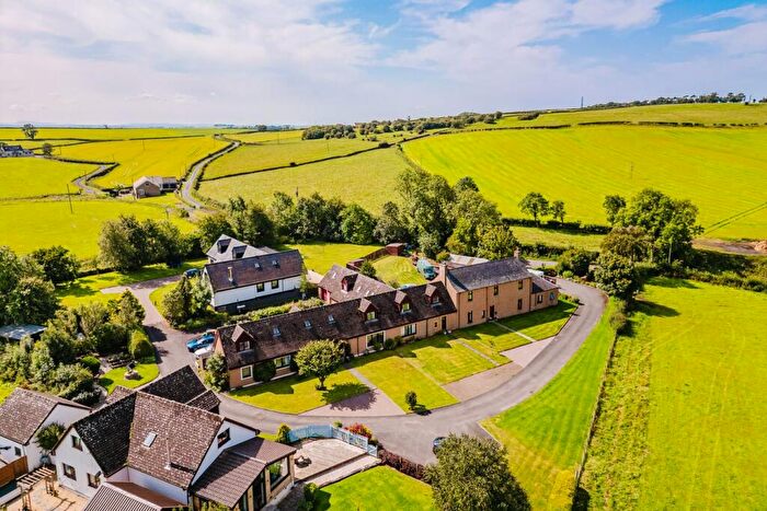 4 Bedroom Barn Conversion For Sale In Muggersland Burn, Craigie, Kilmarnock, KA1