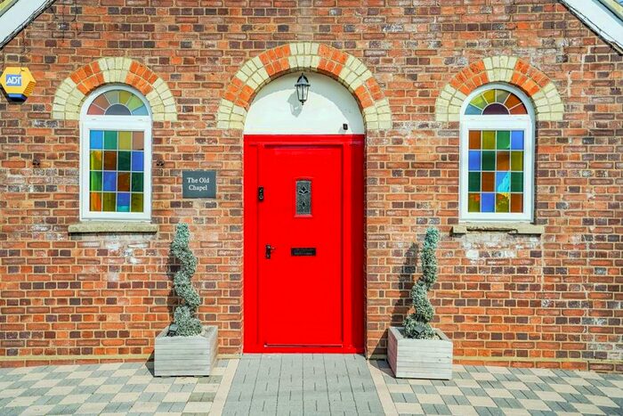 2 Bedroom Detached House For Sale In Lower Green, Westcott, Aylesbury, HP18