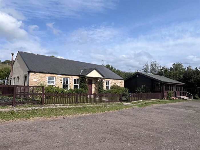 3 Bedroom Equestrian Facility For Sale In Hole In The Wall Riding School, Church Hill, Crook, DL15