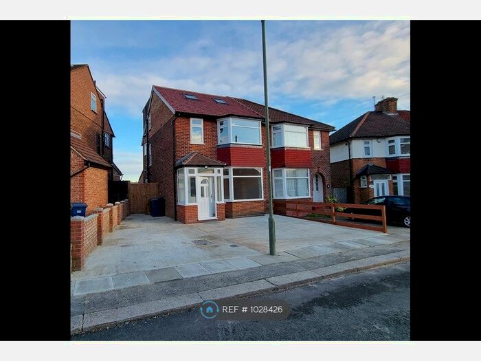 5 Bedroom Semi-Detached House To Rent In Poolsford Road, London NW9