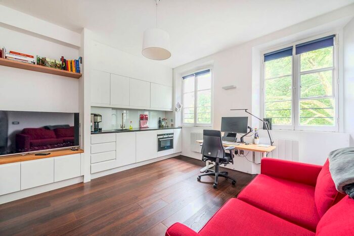 1 Bedroom Flat For Sale In Westbourne Terrace, Bayswater, London, W2
