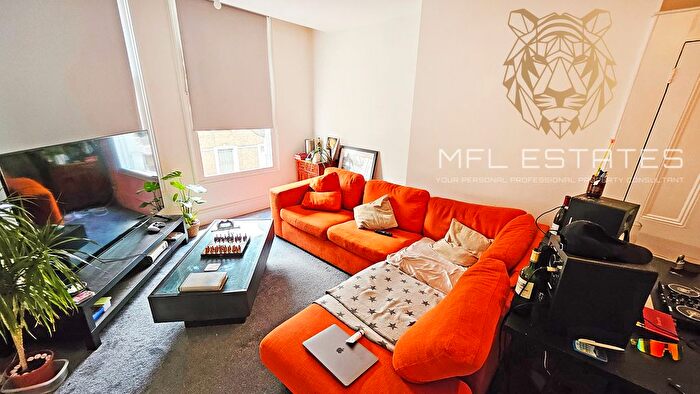 1 Bedroom Flat To Rent In High Street, London, SE25