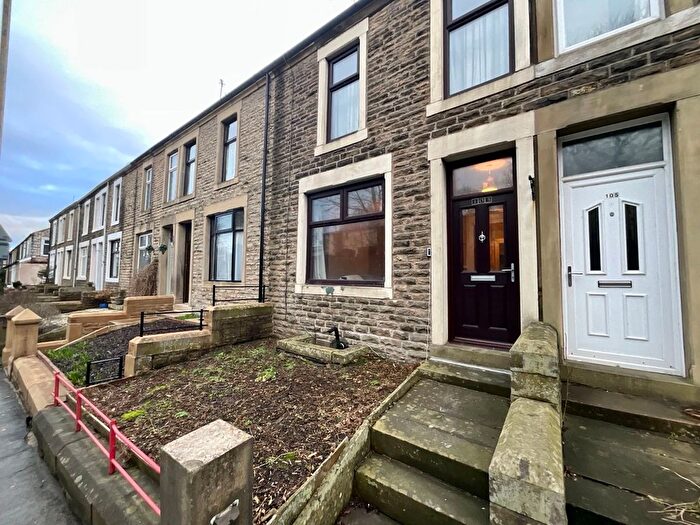 3 Bedroom Terraced House To Rent In Colne Road, Earby, BB18
