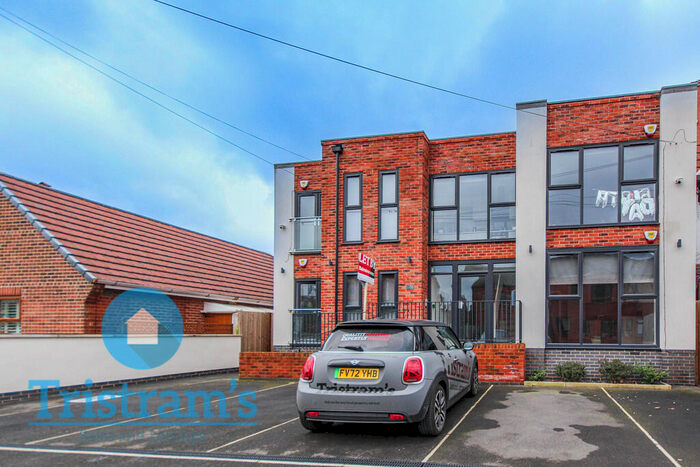 2 Bedroom Flat To Rent In Lily Grove, Beeston, NG9