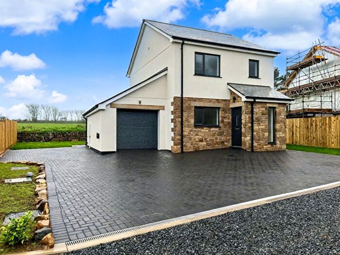 3 Bedroom Detached House For Sale In Trygher, Forth Vean, Godolphin Cross, TR13
