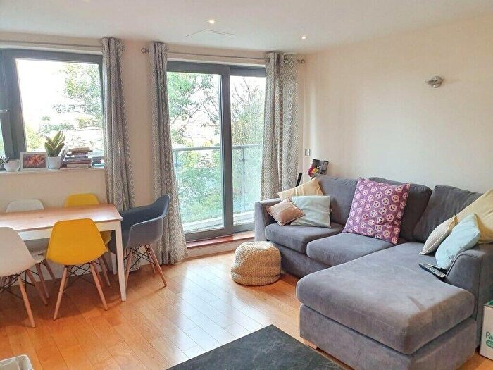 1 Bedroom Apartment To Rent In Galleria Court, Pennack Road, London, SE15