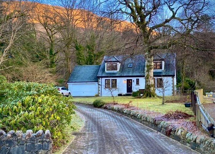 4 Bedroom Detached House For Sale In Arrochar, G83