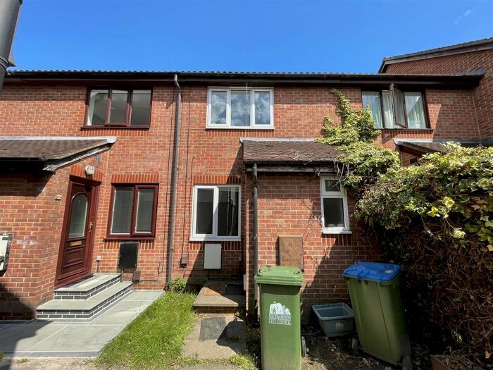 2 Bedroom Terraced House To Rent In Brunel Road, Southampton, SO15