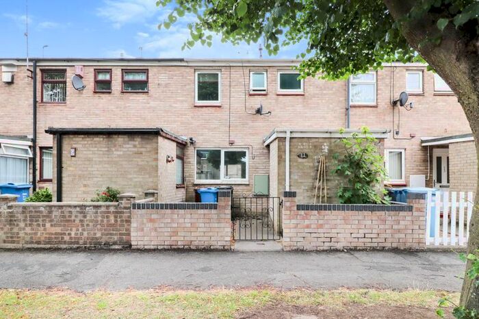 3 Bedroom Terraced House To Rent In Sawston Avenue, Hull, HU5