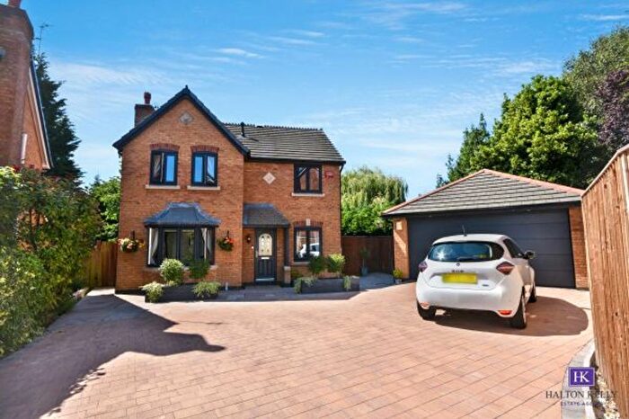 4 Bedroom Detached House For Sale In Rosemary Drive, Newton-Le-Willows, WA12