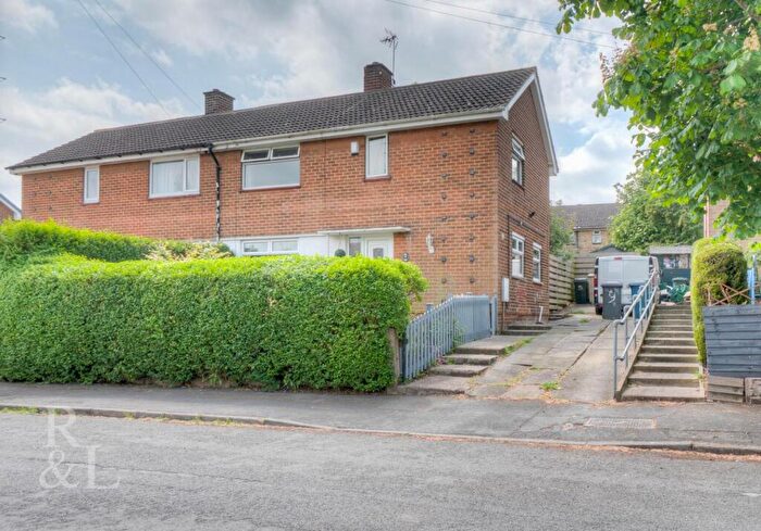 3 Bedroom Semi-Detached House For Sale In Hayes Road, Keyworth, Nottingham, NG12