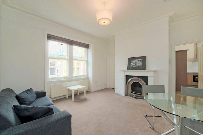 1 Bedroom Flat To Rent In Charing Cross Road, Covent Garden, London, WC2H
