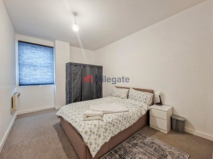 2 Bedroom Flat To Rent In Chichester Road, Southend-On-Sea, SS1