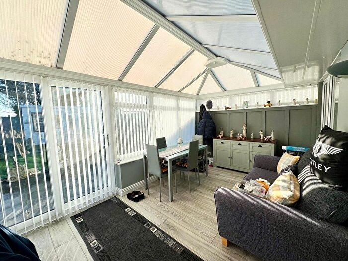 2 Bedroom Semi-Detached Bungalow For Sale In Dale Close, Stockton-On-Tees, TS19