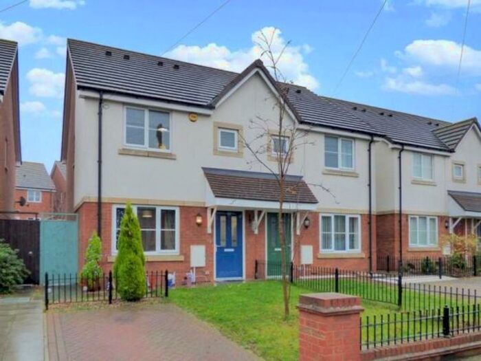 2 Bedroom Semi-Detached House To Rent In Roxburgh Road, Nuneaton, CV11