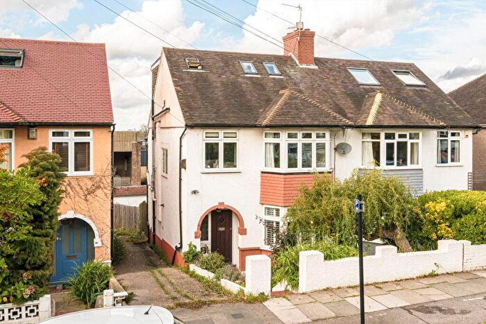 5 Bedroom Semi Detached House For Sale In Westwood Park, London, SE23