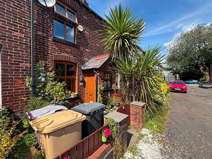 2 Bedroom Cottage For Sale In Ollerton Street, Bolton, BL1