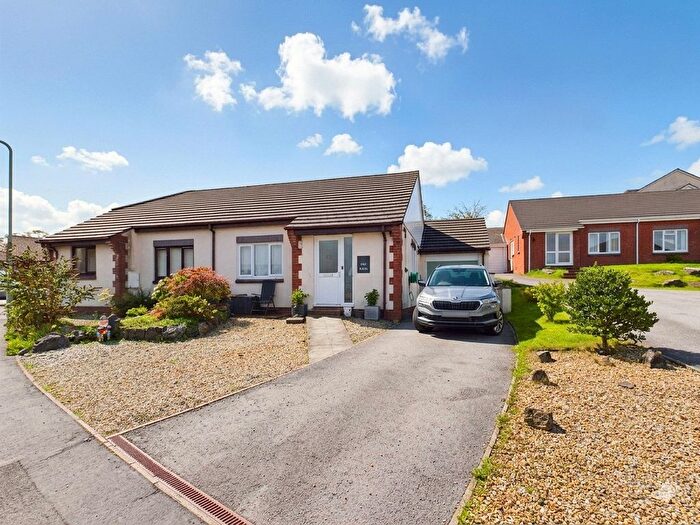 2 Bedroom Bungalow For Sale In Fox Close, Okehampton, Devon, EX20