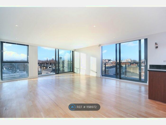 2 Bedroom Flat To Rent In Fulham Road, London, SW10