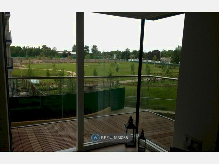 2 Bedroom Flat To Rent In Wallace Court, London, SE3