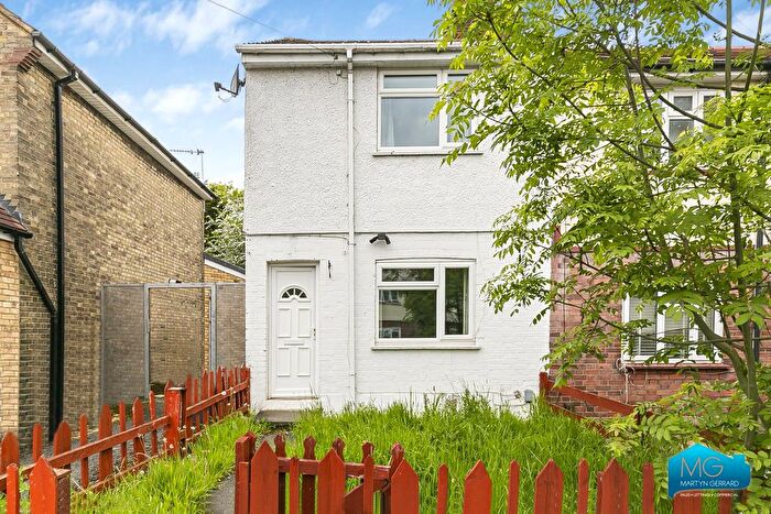 2 Bedroom Semi Detached House For Sale In Hill Road, Muswell Hill, London, N10