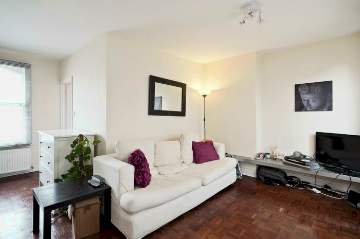 1 Bedroom Flat To Rent In Furlong Road London, N7