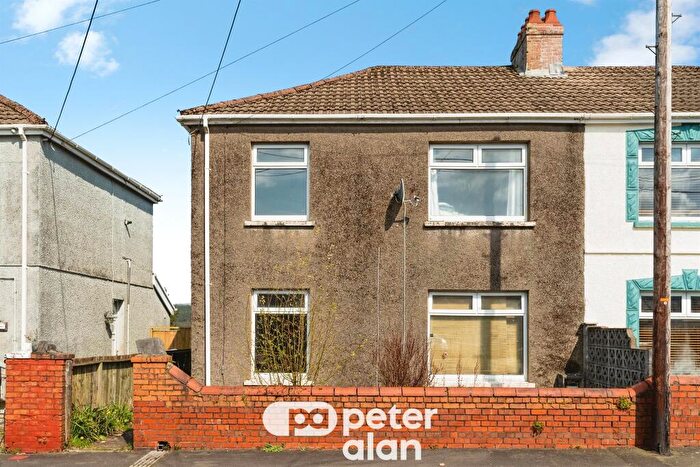3 Bedroom Semi-Detached House For Sale In Moorlands, Dyffryn Cellwen, Neath, SA10