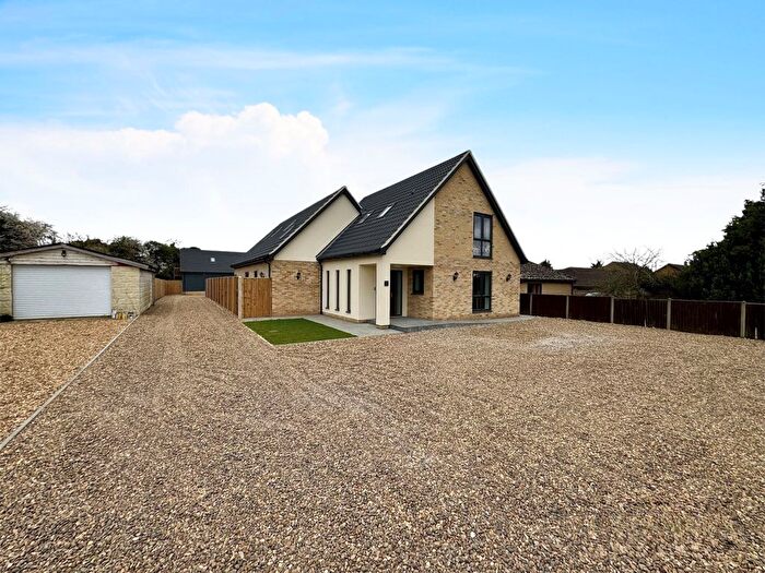 5 Bedroom Detached House To Rent In The Avenue, Brookville, Thetford, IP26