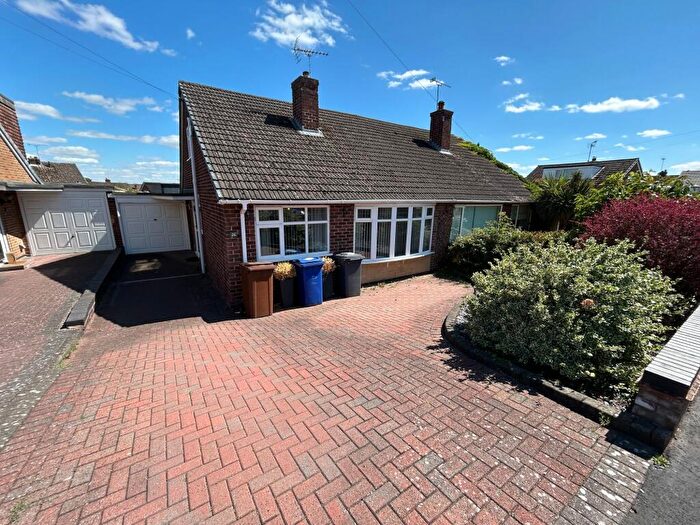 3 Bedroom Semi-Detached Bungalow For Sale In Lewis Drive, Burton-On-Trent, DE13