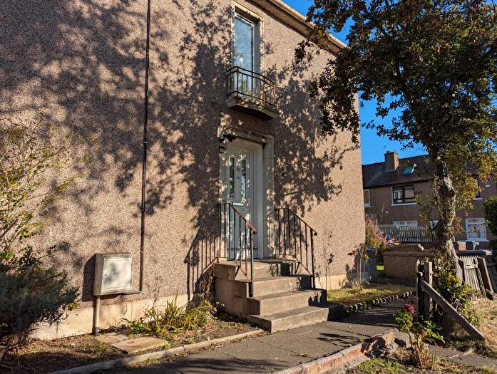 2 Bedroom Flat To Rent In Parkhead Terrace, Edinburgh, EH11