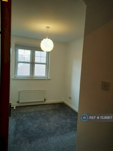1 Bedroom Flat To Rent In Endrick Court, Stenhousemuir, FK5