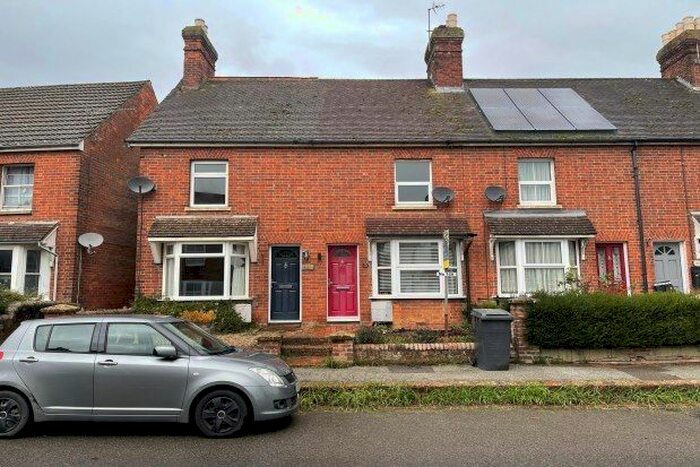 2 Bedroom Terraced House To Rent In Framfield Road, Uckfield, TN22